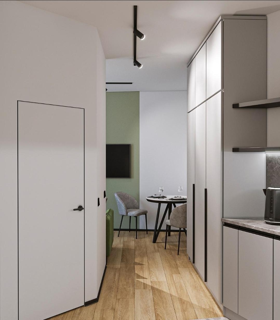 Apartment In The City Center Near The Park Лвив Екстериор снимка